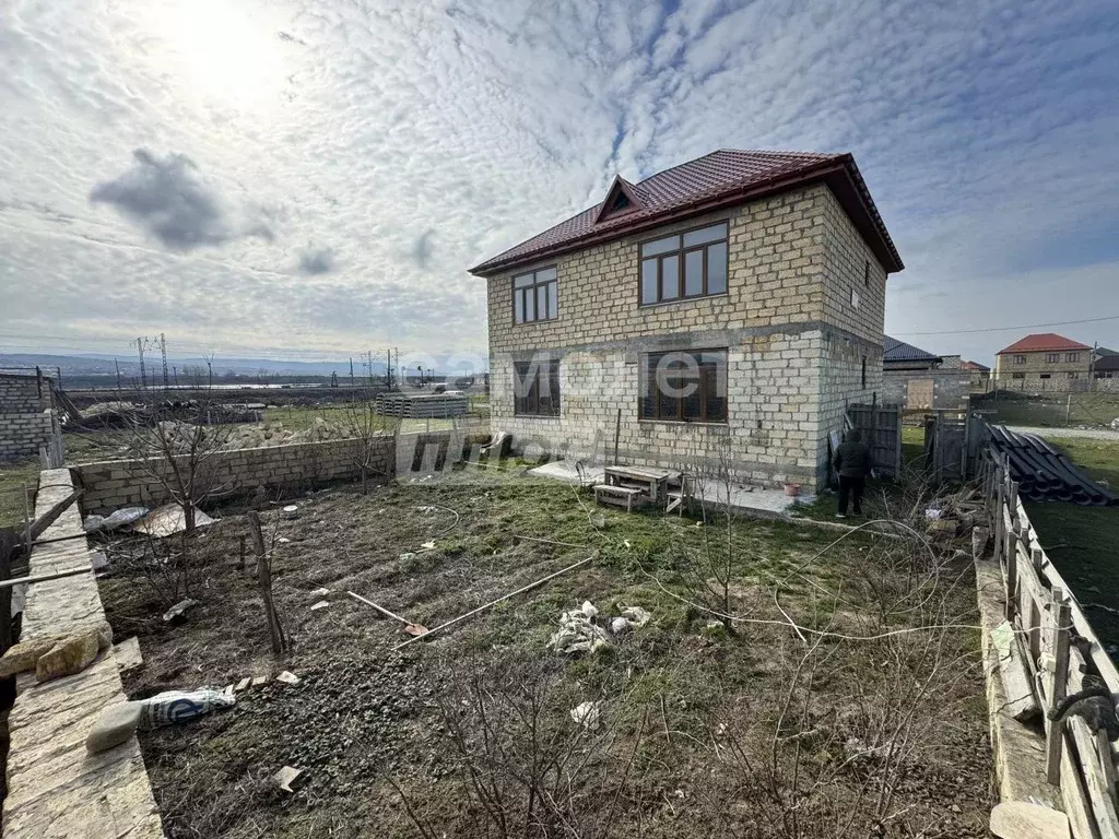 Дом в Дагестан, Дербент ул. Медовая, 15 (220 м) - Фото 1