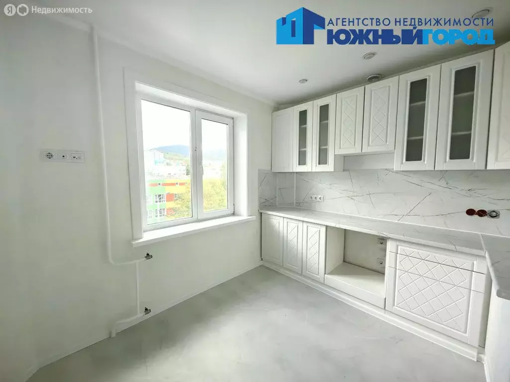 1-комнатная квартира: Южно-Сахалинск, улица М.А. Пуркаева, 49 (33 м) - Фото 1