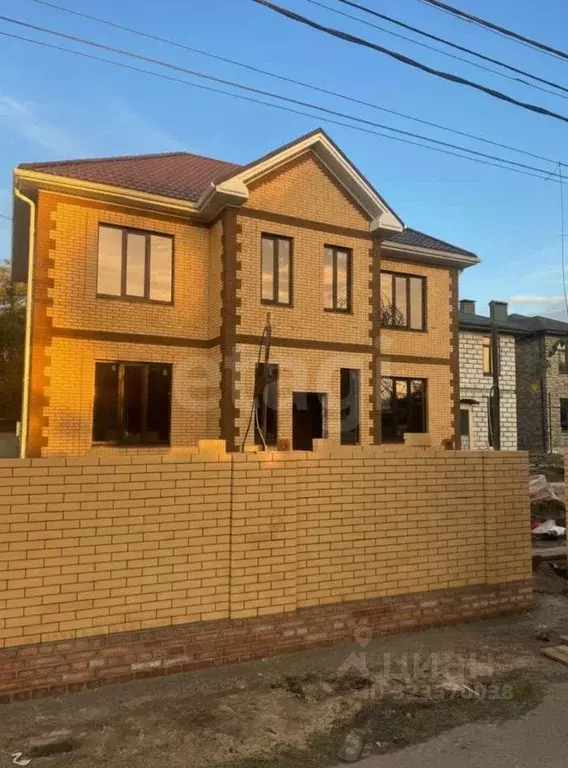 Дом в Ростовская область, Батайск ул. Пушкина (220 м) - Фото 1