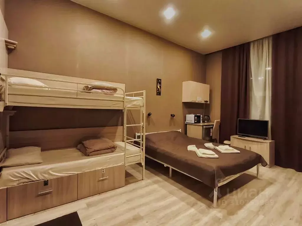 Комната Свердловская область, Екатеринбург ул. Героев России, 35 - Фото 2