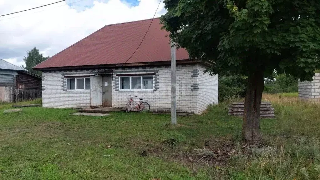 Дом в Владимирская область, Меленковский муниципальный округ, с. ... - Фото 0