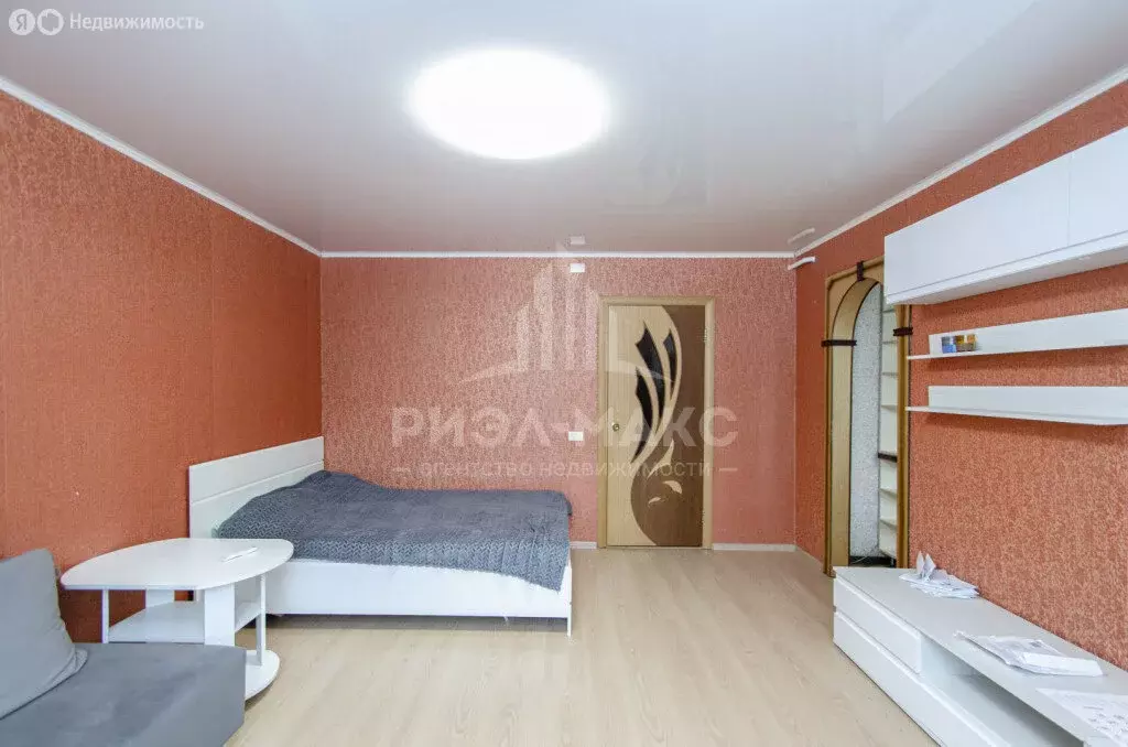 1-комнатная квартира: Брянск, улица Свободы, 8 (36.1 м) - Фото 2