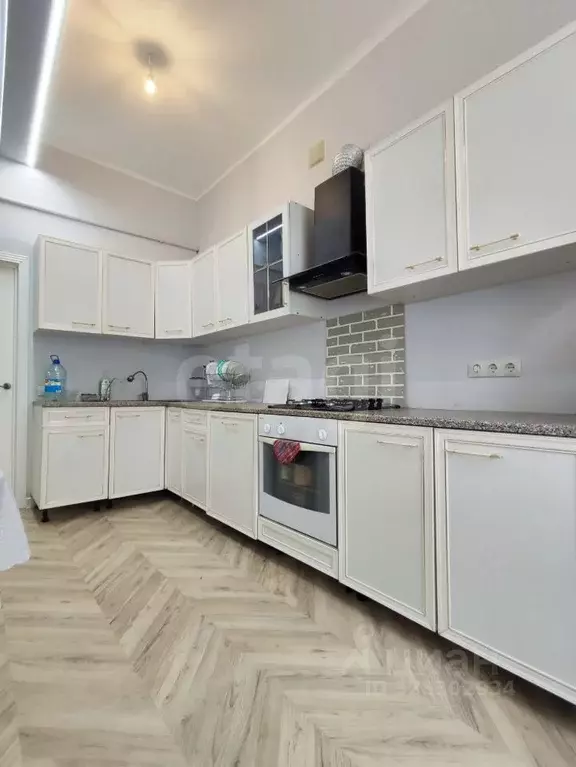 2-к кв. Коми, Сыктывкар ул. Ленина, 43 (65.0 м) - Фото 1