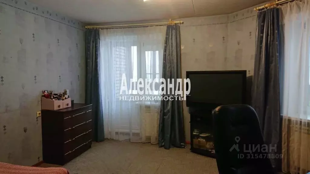 Комната Санкт-Петербург Российский просп., 14 (30.0 м) - Фото 0