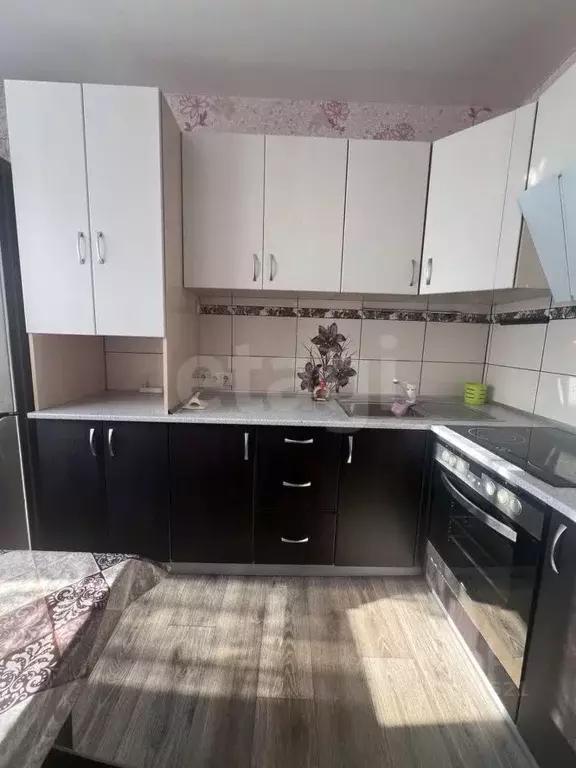 2-к кв. Красноярский край, Красноярск просп. Машиностроителей, 11 ... - Фото 1