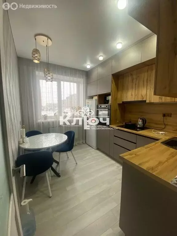 3-комнатная квартира: Стерлитамак, проспект Октября, 48 (80.9 м) - Фото 0