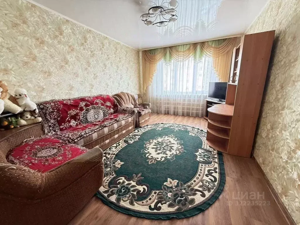 3-к кв. Белгородская область, Старый Оскол ул. Свердлова, 25 (63.1 м) - Фото 1