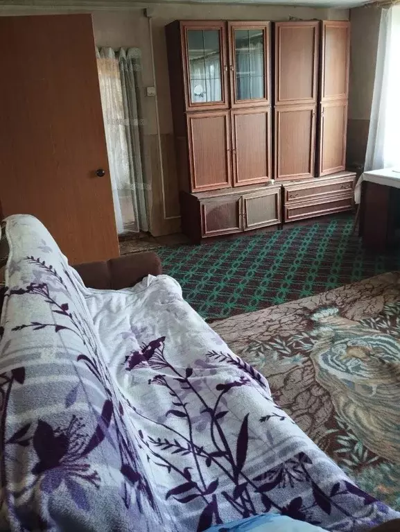 Дом в Калужская область, Жуковский район, с. Совхоз Чаусово ул. ... - Фото 2