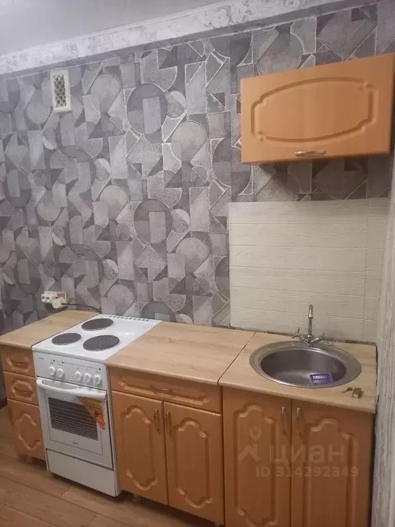 1-к кв. Красноярский край, Красноярск Суворовский мкр, ул. Минина, 125 ... - Фото 0