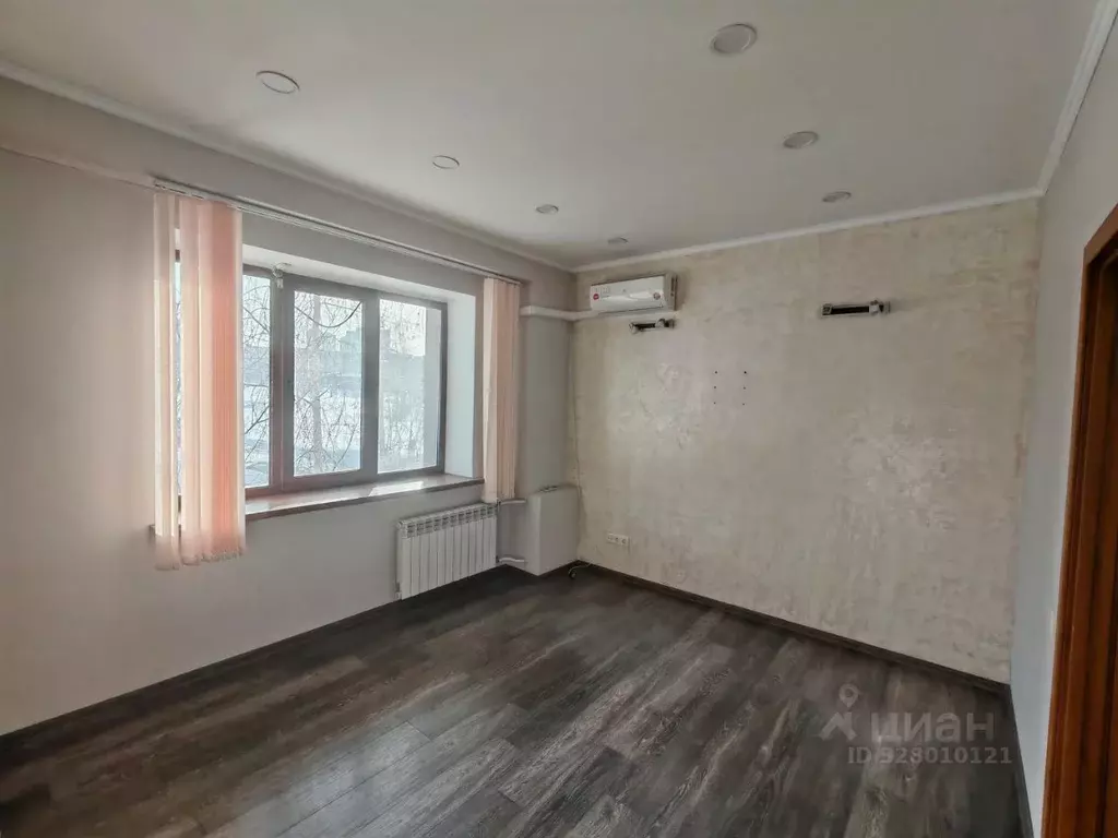 Офис в Новосибирская область, Новосибирск Военная ул., 9 (229 м) - Фото 2