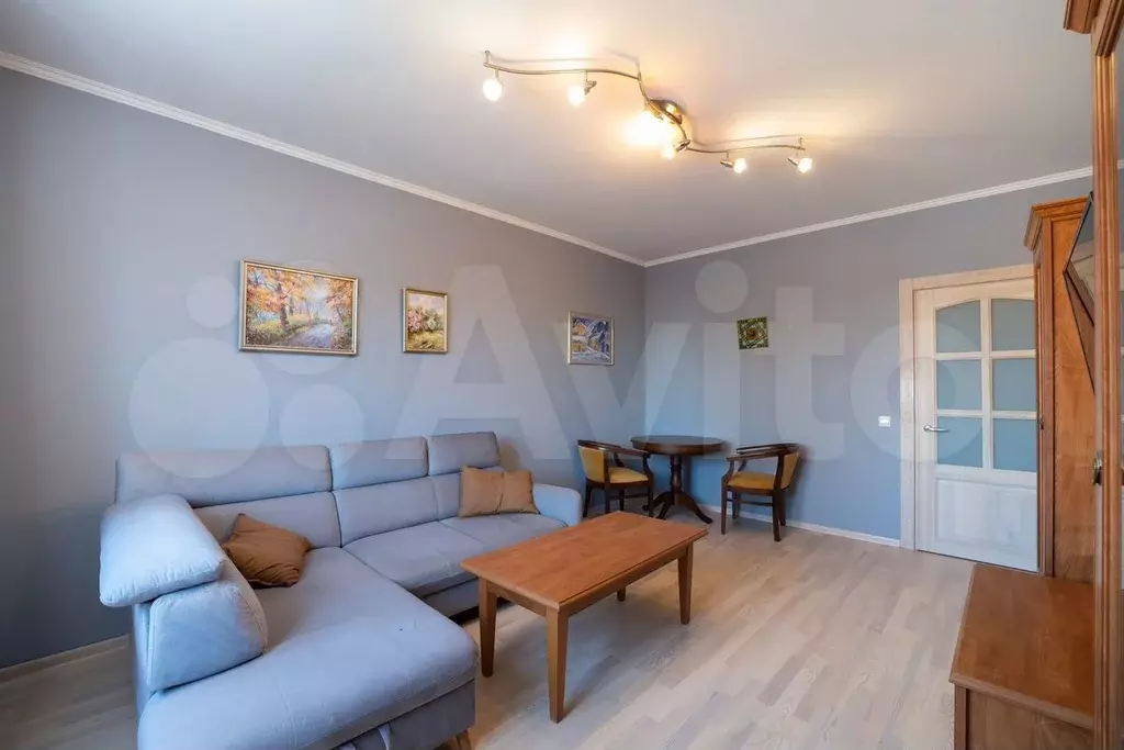 2-к. квартира, 58 м, 3/3 эт. - Фото 1