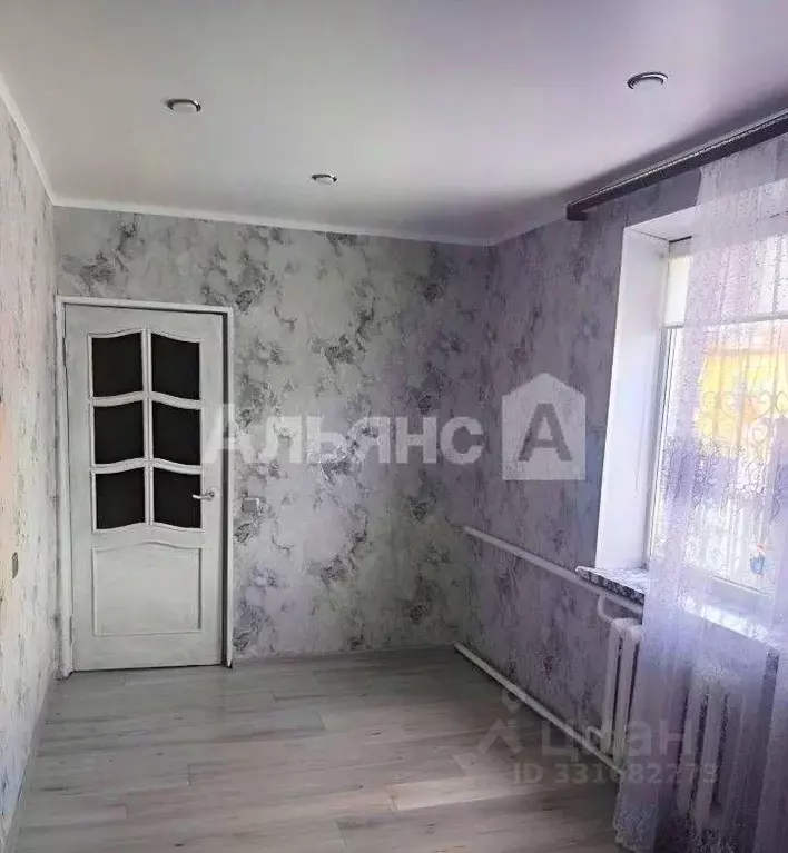 Комната Краснодарский край, Тимашевск ул. 50 лет Октября, 113 (28.0 м) - Фото 1