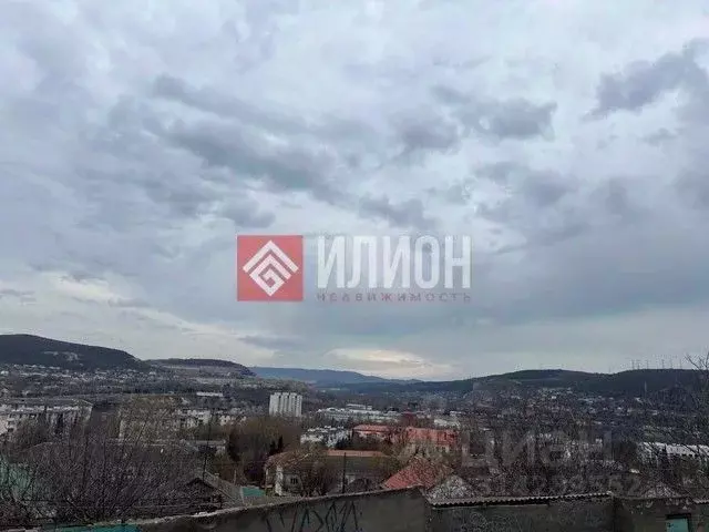 Участок в Севастополь, Севастополь, Инкерман г. ул. Камышловская (10.0 ... - Фото 0