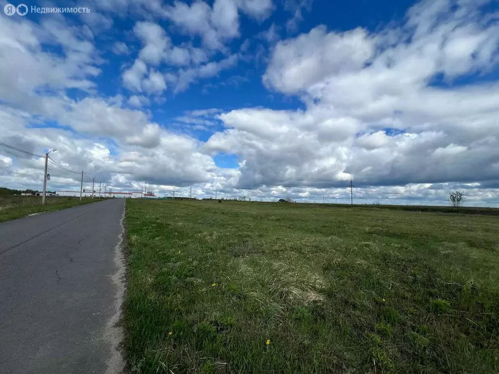 Участок в село Глинищево, Главная улица (12 м) - Фото 1