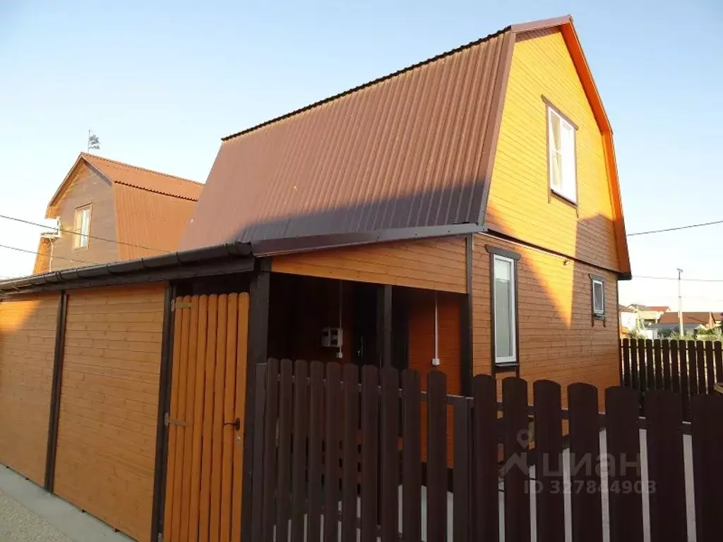 Дом в Краснодарский край, Темрюкский район, Голубицкое с/пос, ... - Фото 1