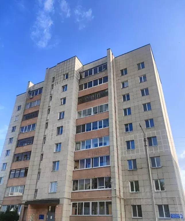 3-к кв. Татарстан, Елабуга Пролетарская ул., 46 (62.0 м) - Фото 0