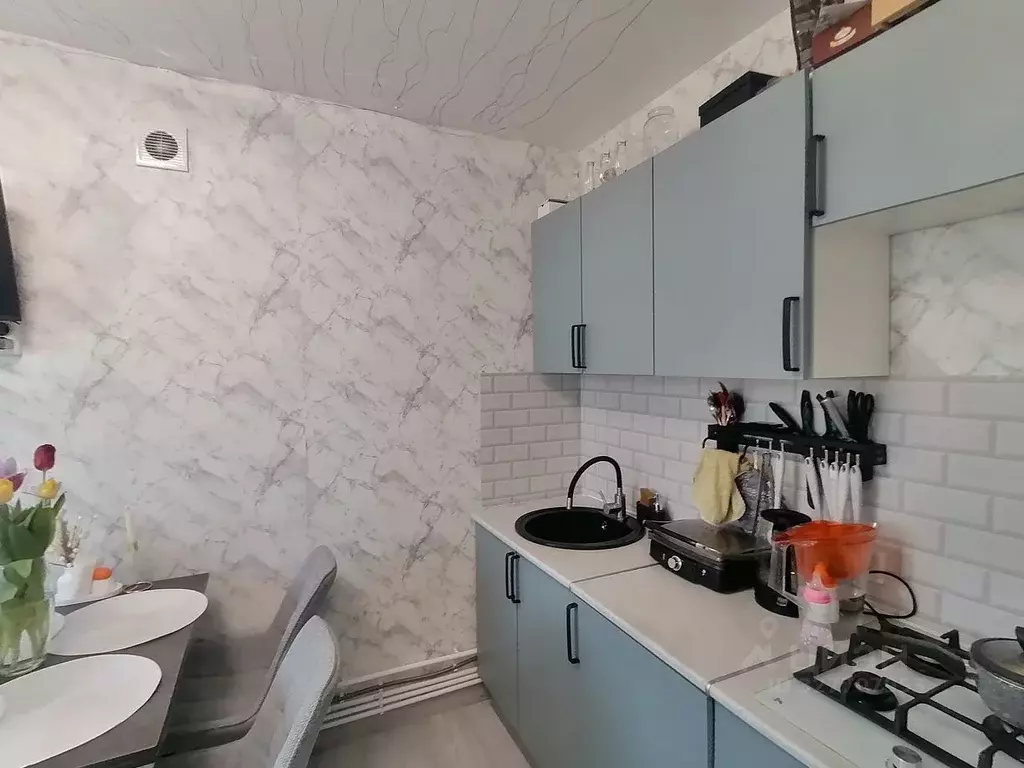 1-к кв. Волгоградская область, Волгоград ул. Добрушина, 16 (25.3 м) - Фото 1