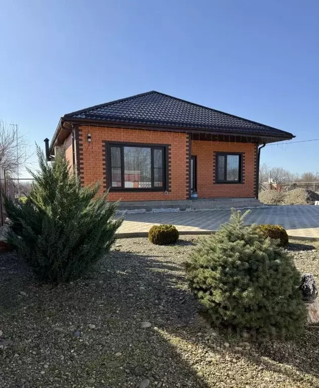 Дом в Краснодарский край, Новокубанский район, с. Ковалевское  (72 м) - Фото 1