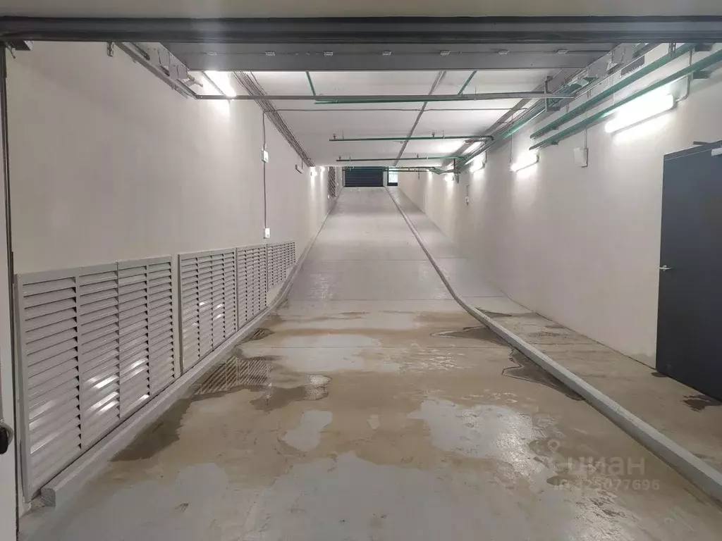 Гараж в Москва 1-я Владимирская ул., 47к1 (13 м) - Фото 1