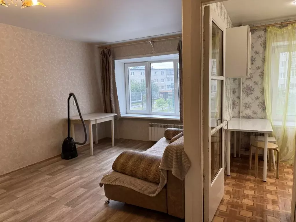 1-к кв. Свердловская область, Екатеринбург ул. Папанина, 18А (33.0 м) - Фото 2