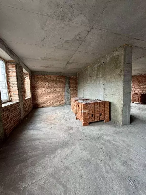 3-к кв. Северная Осетия, Владикавказ ул. Гастелло, 71А (115.0 м) - Фото 1