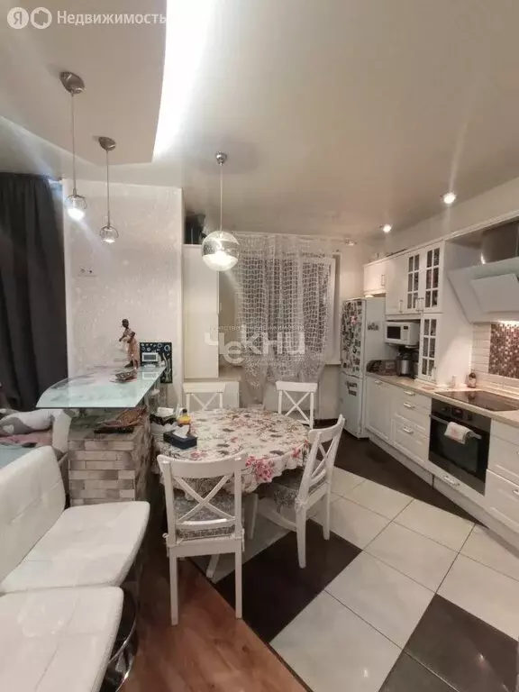 3-комнатная квартира: Нижний Новгород, улица Тимирязева, 7к4 (89.6 м) - Фото 1