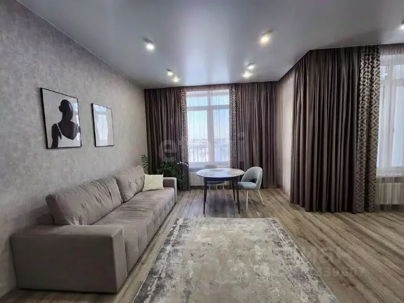 2-к кв. Тюменская область, Тюмень ул. Федюнинского, 30к8 (60.4 м) - Фото 1