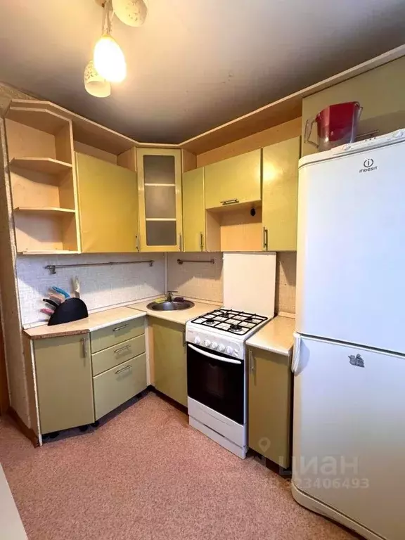 1-к кв. Башкортостан, Уфа просп. Октября, 158 (33.1 м) - Фото 2