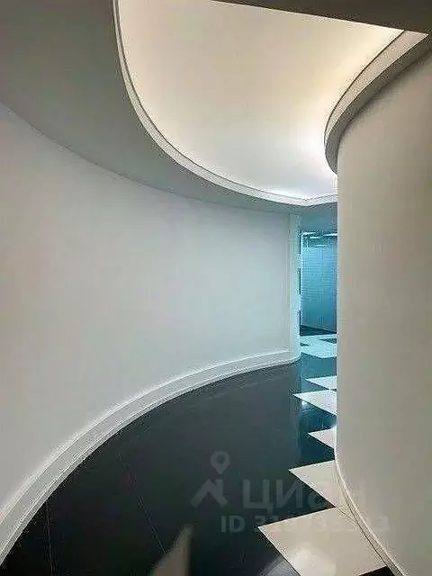 Офис в Москва ул. Усачева, 2С1 (468 м) - Фото 1
