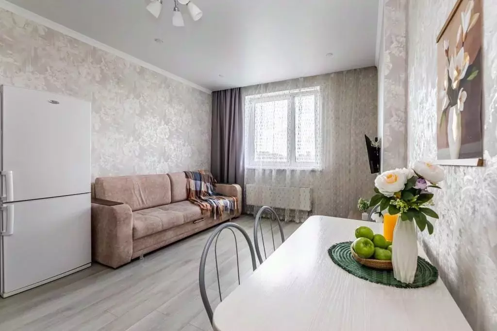 1-к кв. Татарстан, Казань ул. Адоратского, 1Б (65.0 м) - Фото 1