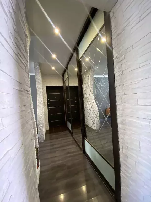 Продаётся 2-к квартира, 50 м - Фото 0