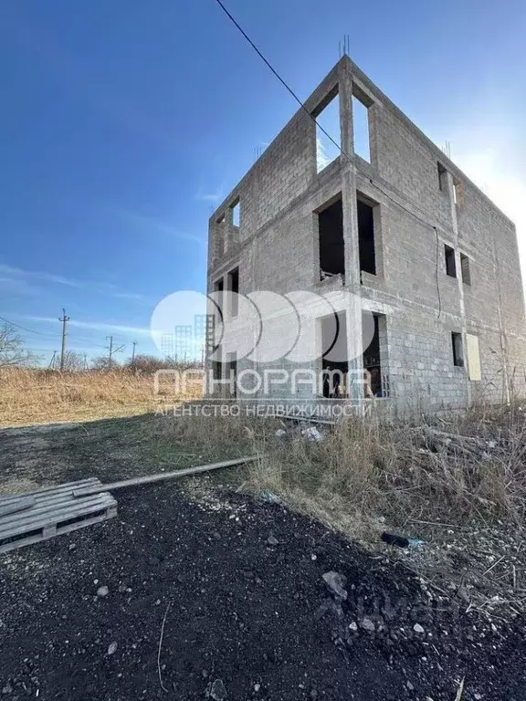 Дом в Краснодарский край, Анапа ул. Сергея Молчанова, 30 (360 м) - Фото 0