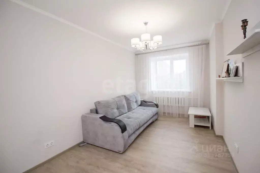 2-к кв. Калужская область, Калуга ул. Георгия Димитрова, 24 (61.9 м) - Фото 0