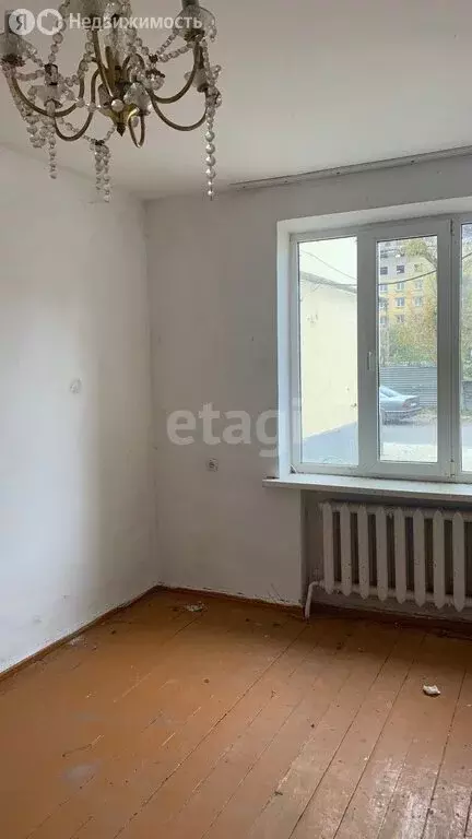 3-комнатная квартира: Карабулак, улица Балкоева, 33 (100 м) - Фото 2
