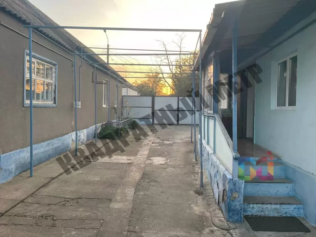 Дом в Калмыкия, Элиста ул. 28-й Армии, 18 (80 м) - Фото 1