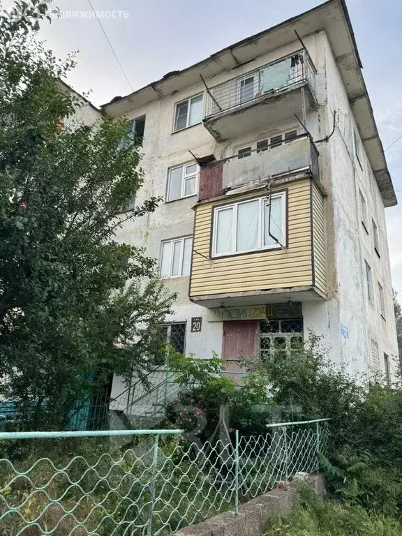1-комнатная квартира: посёлок городского типа Дубки, 20 (33 м) - Фото 1
