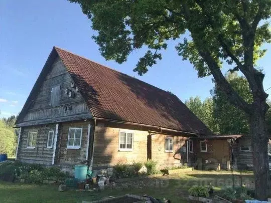 Дом в Новгородская область, Валдайский район, Яжелбицкое с/пос, д. ... - Фото 1