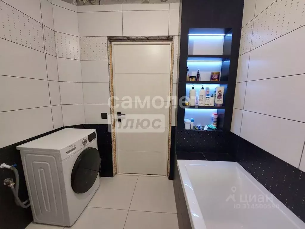2-к кв. Рязанская область, Рязань ул. Гоголя, 49 (67.3 м) - Фото 1