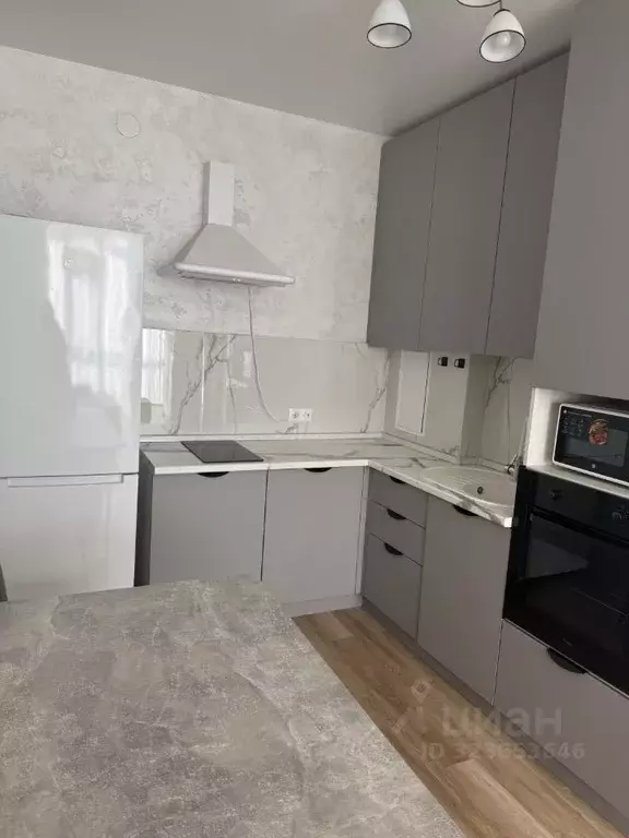 2-к кв. Красноярский край, Красноярск ул. Авиаторов, 34 (45.0 м) - Фото 1