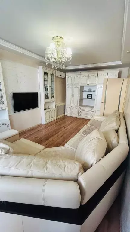 Продаётся 3-к квартира, 70.1 м - Фото 0