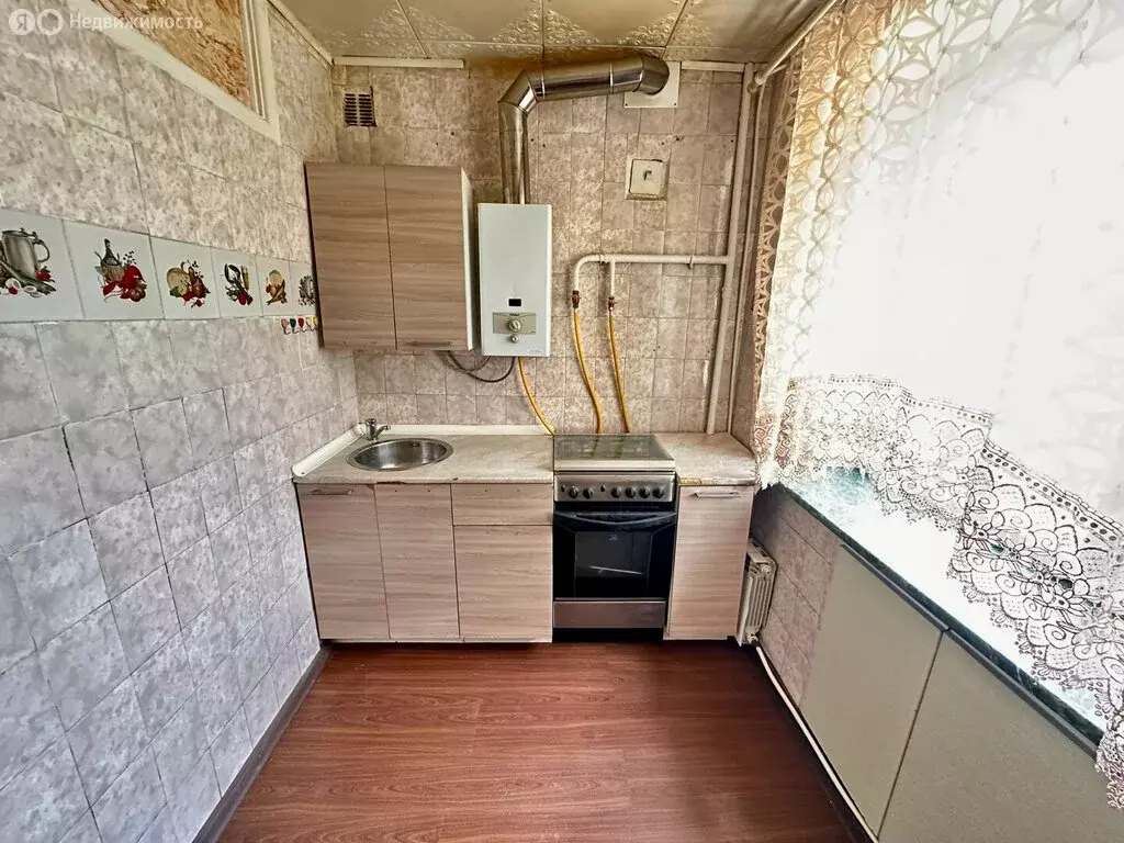 3-комнатная квартира: Кстово, улица Космонавтов, 12 (57.1 м) - Фото 1