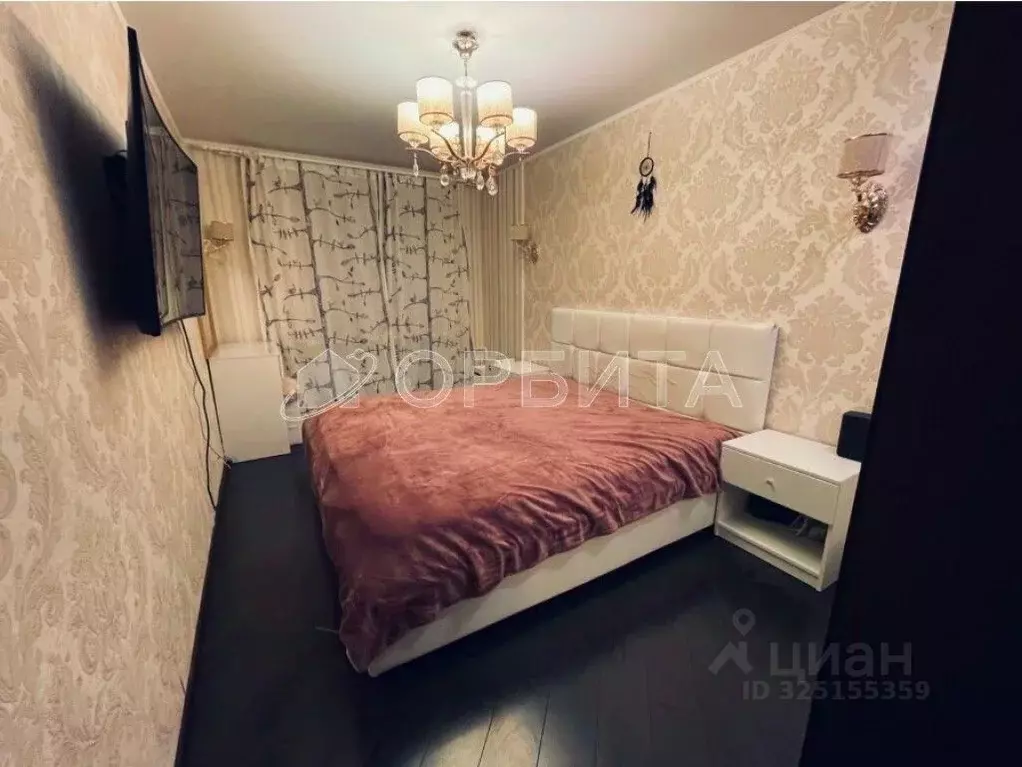 2-к кв. Тюменская область, Тюмень ул. Александра Матросова, 1 (52.0 м) - Фото 2