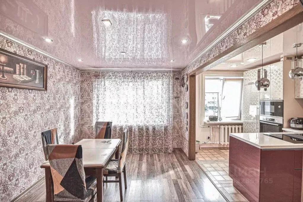 3-к кв. Сахалинская область, Южно-Сахалинск Комсомольская ул., 280 ... - Фото 1