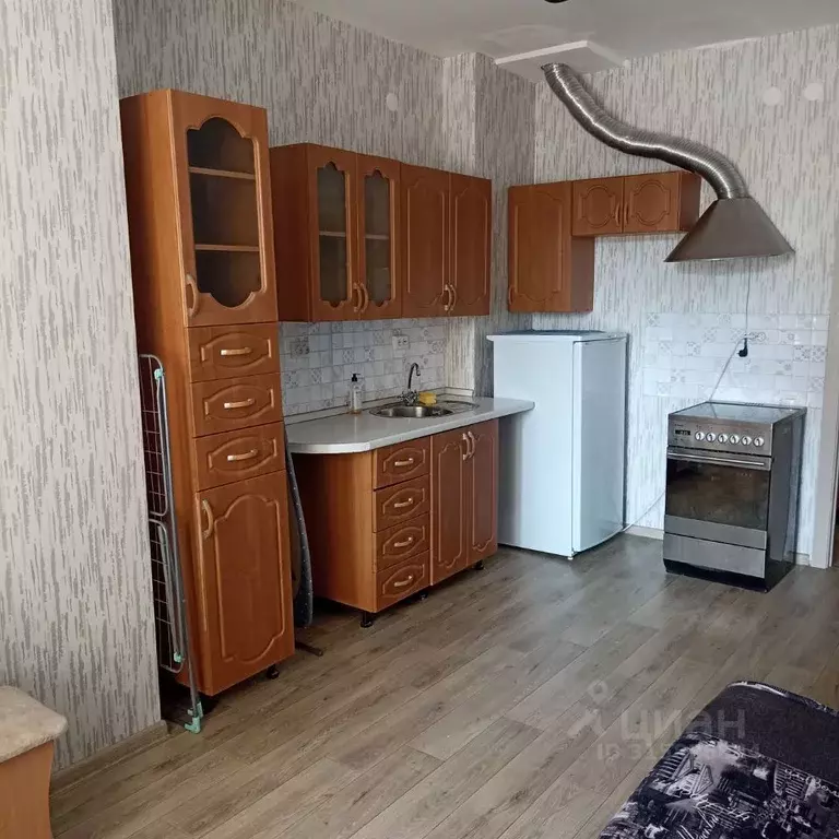 Студия Красноярский край, Красноярск Караульная ул., 39Б (24.0 м) - Фото 1