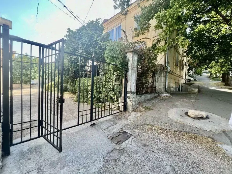 3-к кв. Севастополь ул. Партизанская, 13 (61.6 м) - Фото 1