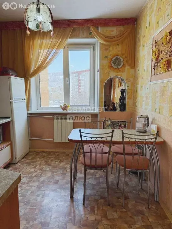 3-комнатная квартира: Миасс, бульвар Карпова, 11 (71.1 м) - Фото 0
