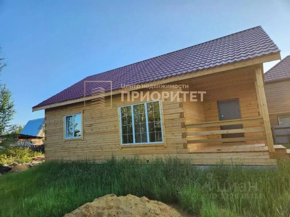 Дом в Саха (Якутия), Якутск Марха мкр, Луговая ул., 28 (72 м) - Фото 0