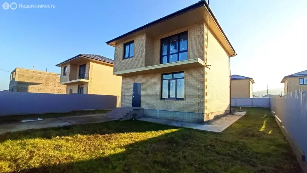 Дом в Гай-Кодзор, улица Нельсона Степаняна (112.9 м) - Фото 1