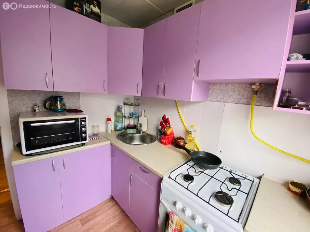 3-комнатная квартира: Нижний Новгород, Тепличная улица, 8 (60 м) - Фото 1