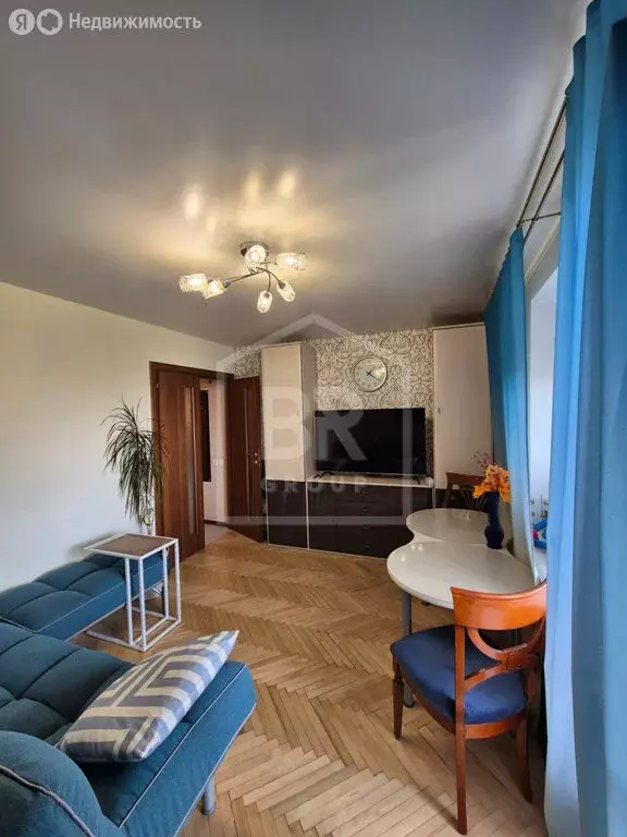 3-комнатная квартира: Санкт-Петербург, улица Димитрова, 12к1 (63.1 м) - Фото 1